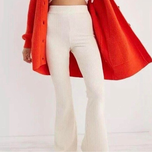 Aerie Cream Ribbed Pants - Picture 2 of 5